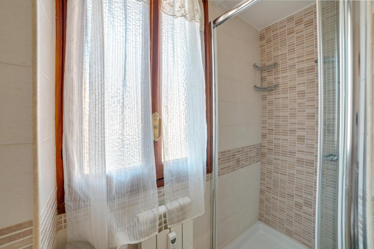 Walking Distance From San Pietro Apartment Exterior photo