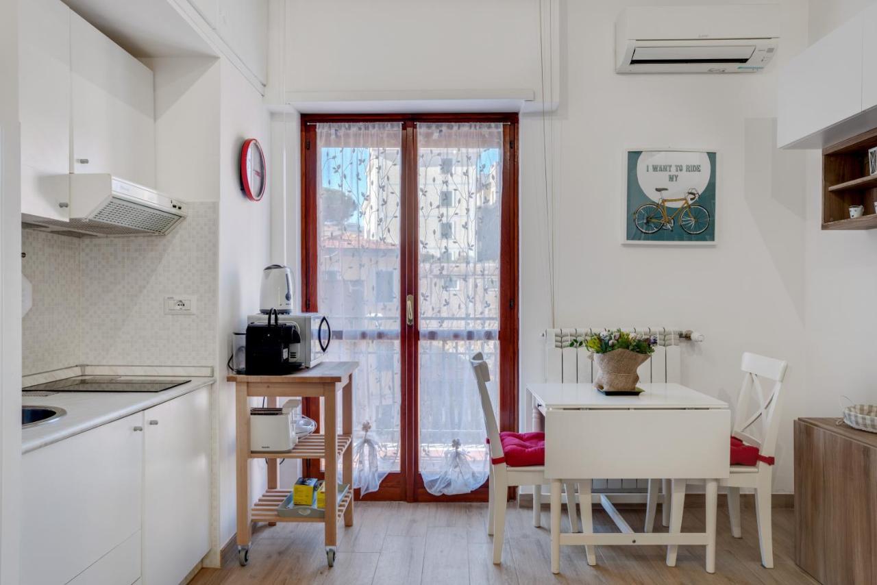 Walking Distance From San Pietro Apartment Exterior photo