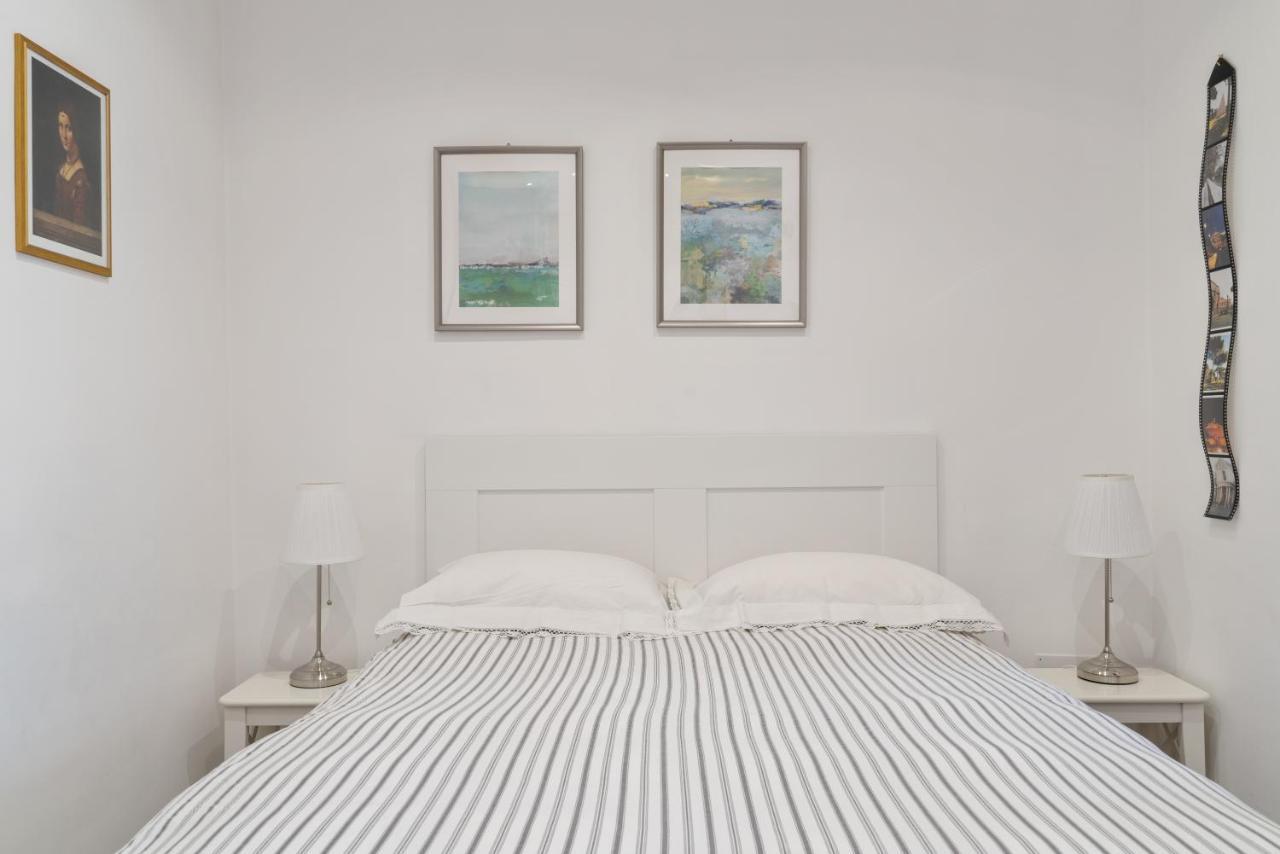 Walking Distance From San Pietro Apartment Exterior photo