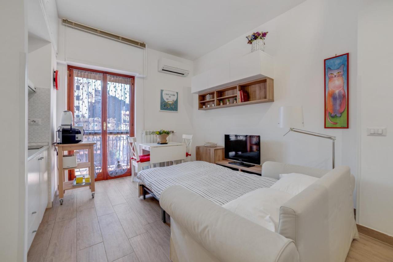 Walking Distance From San Pietro Apartment Exterior photo